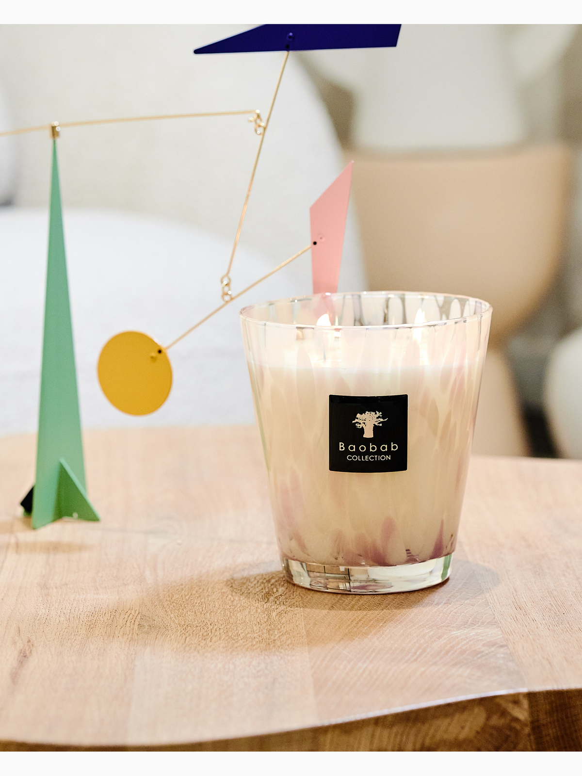 Pearls White Scented Candle, Max 35, Baobab Collection (2)