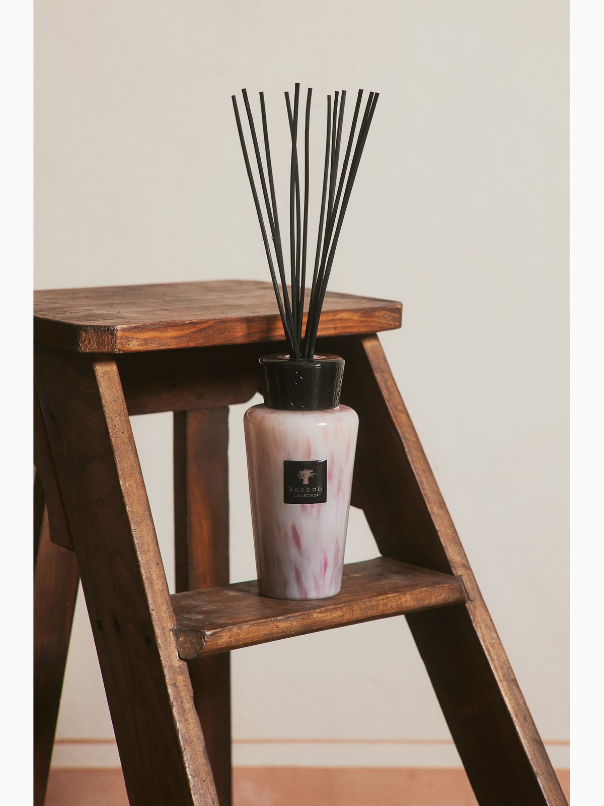 Pearls White Diffuser, 500 ml, Baobab Collection