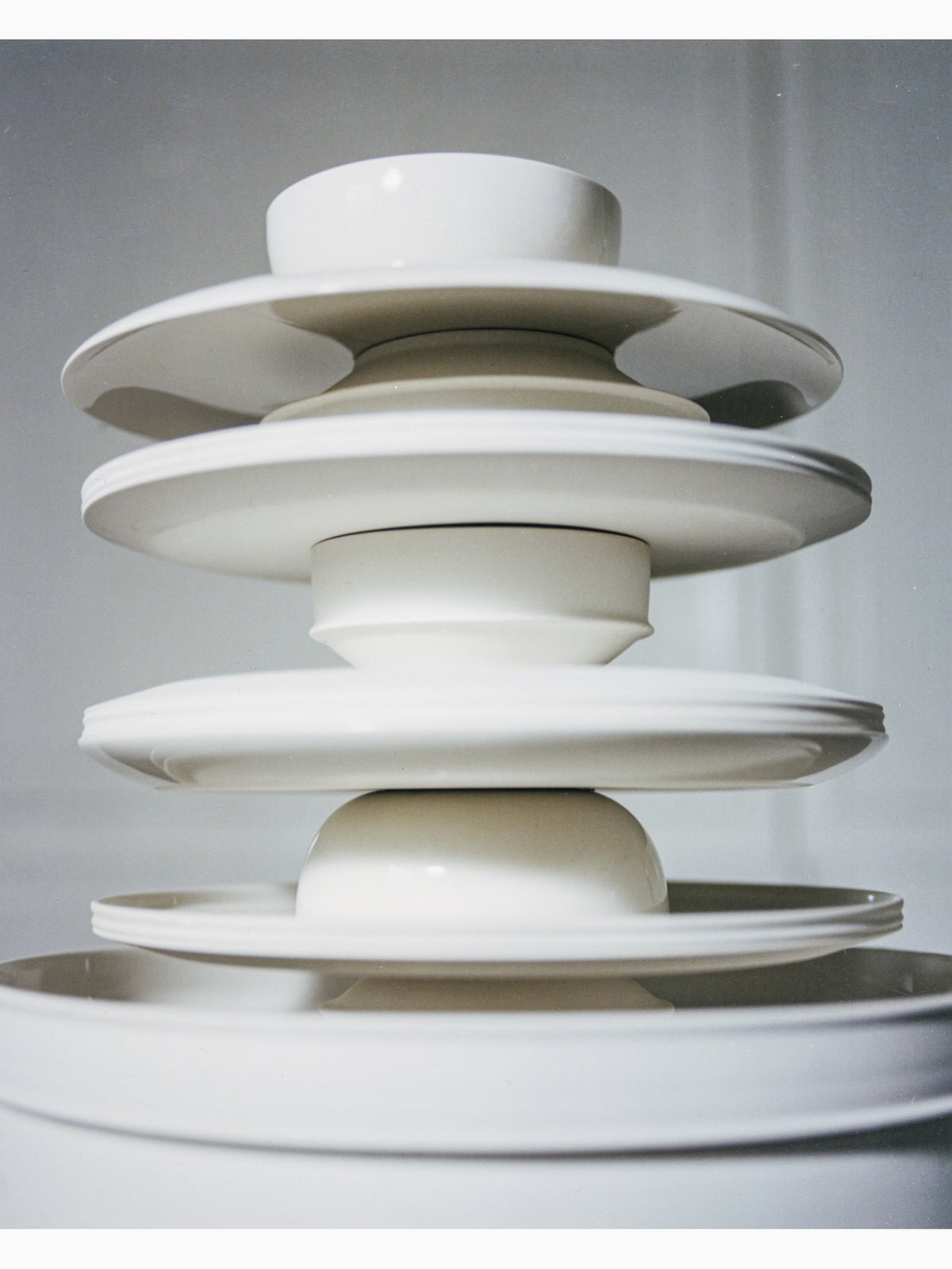 Dune Cake Stand, Alabaster, Serax (2)