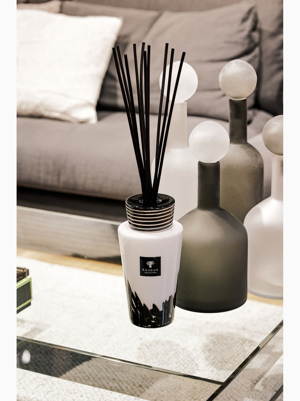 Feathers Totem Diffuser, 2 L, Baobab Collection (2)
