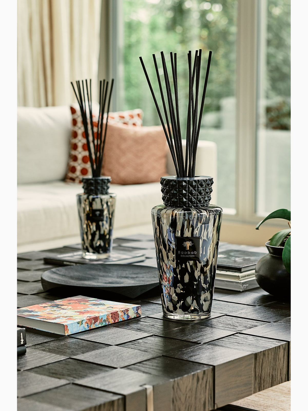 Pearls Black Totem Diffuser, 2 L, Baobab Collection (2)