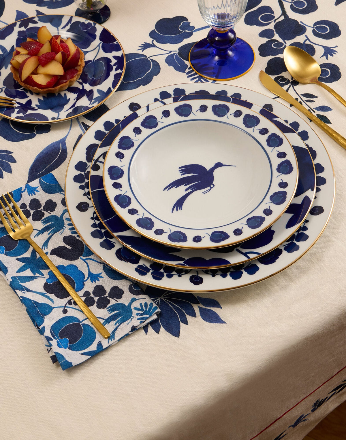Wildbird Charger Plate, Blue, La DoubleJ (3)