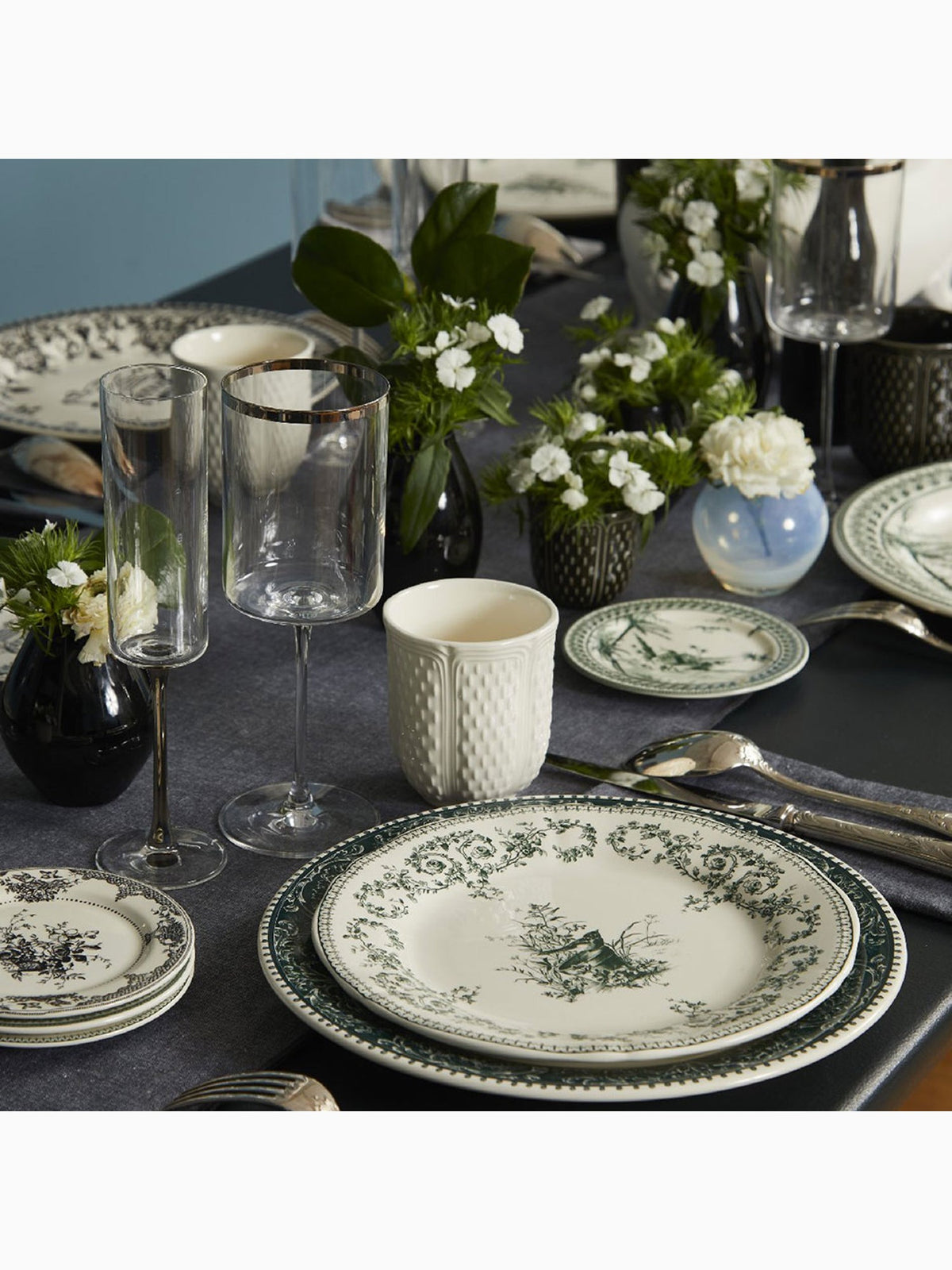 Les Dépareillées Oiseau Dessert Plates, Green (Set of 4), Gien (2)