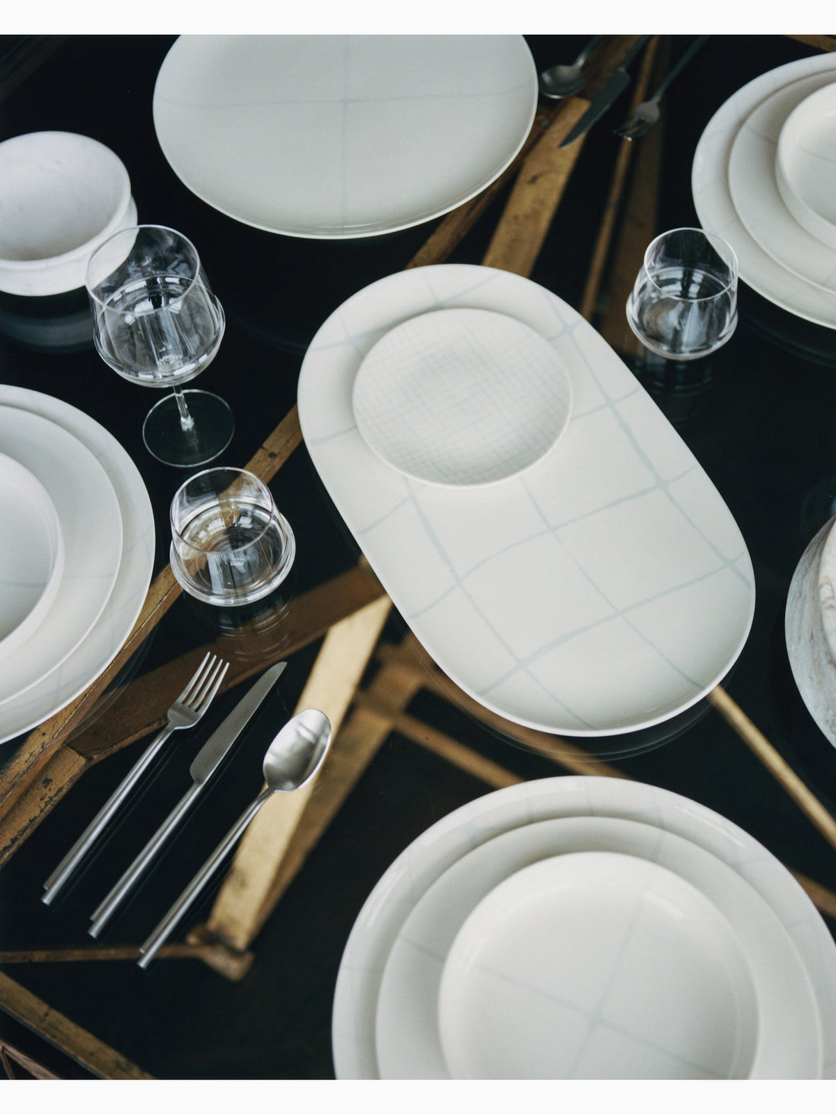 Zuma Dinner Plate, Salt, Serax (2)