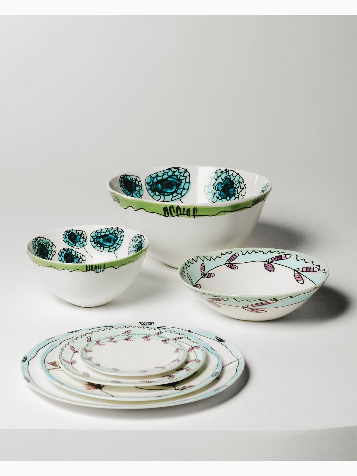 Midnight Flowers Serving Bowl M, Anemone Vaniglia, Serax (2)