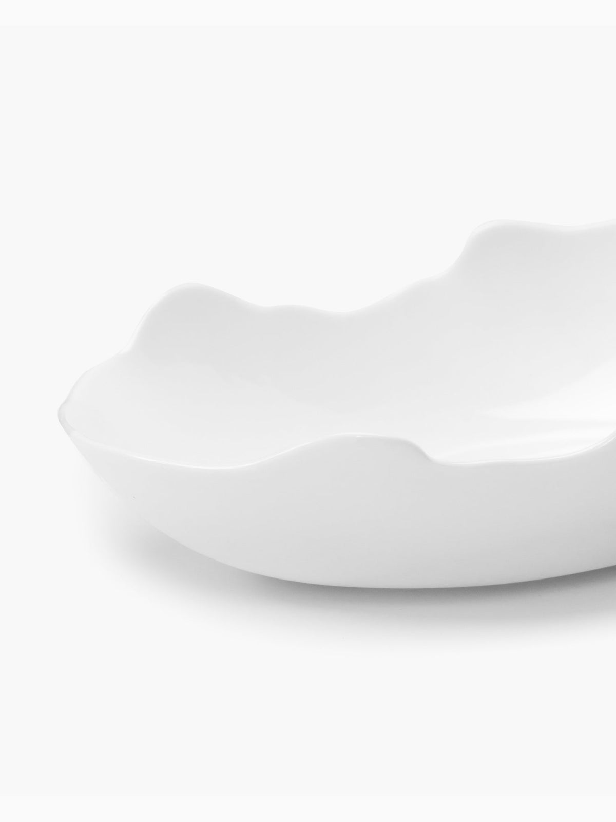 Perfect Imperfection Deep Oval Plate, White, Serax (4)