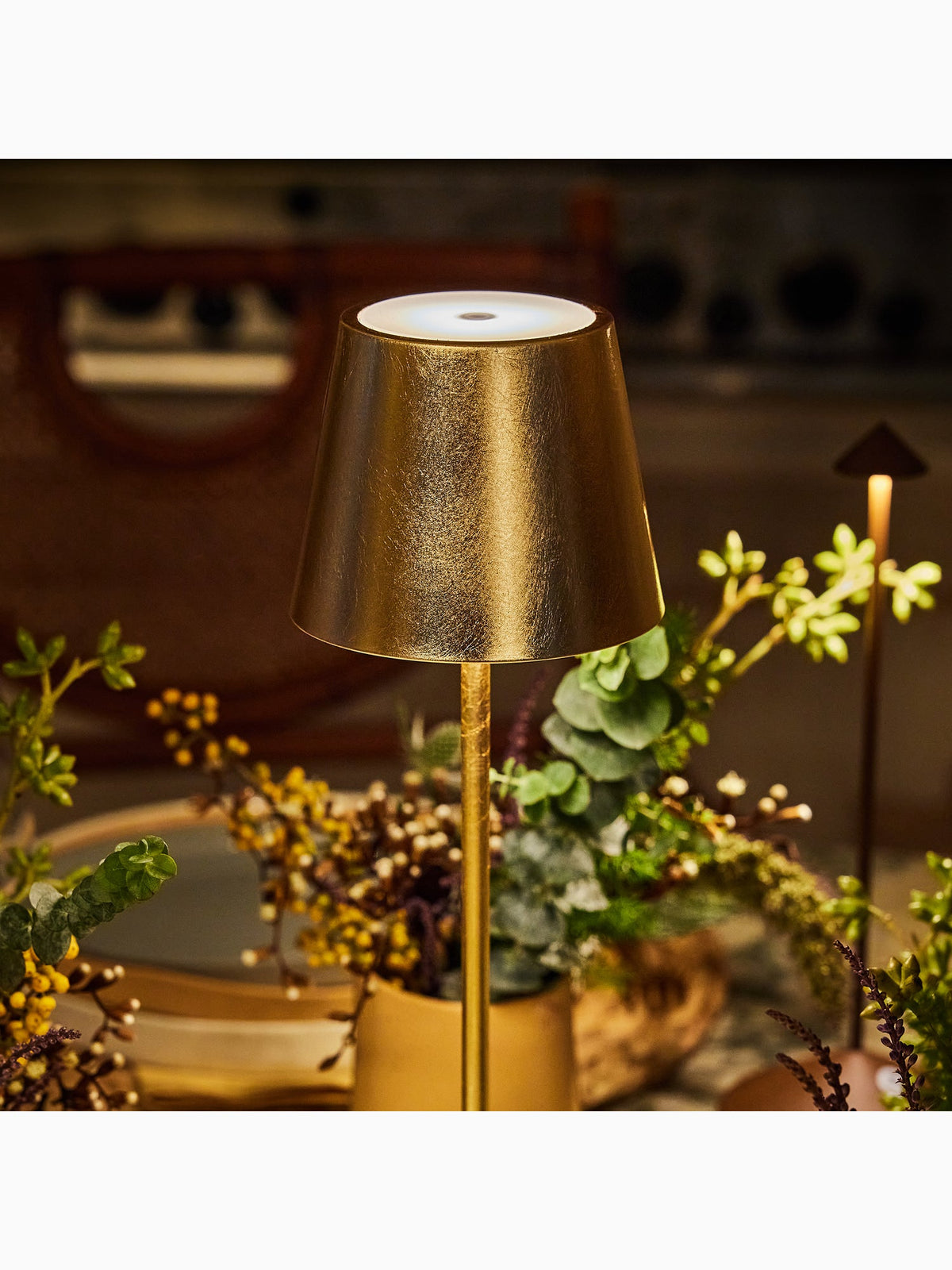 Poldina Pro Table Lamp, Gold Leaf, Zafferano (2)
