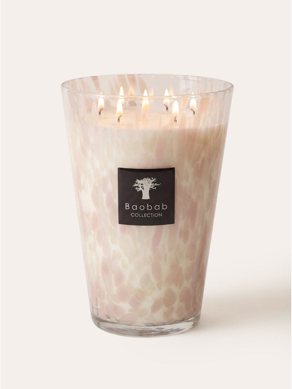 Pearls White Scented Candle, Max 35, Baobab Collection