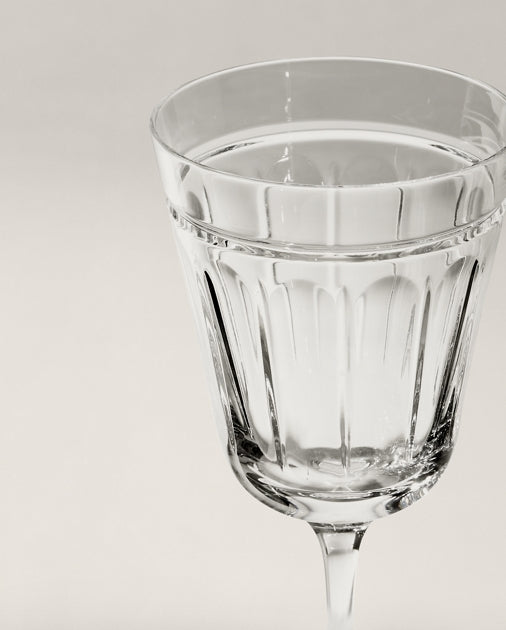 Coraline White Wine Glass, Ralph Lauren Home (2)