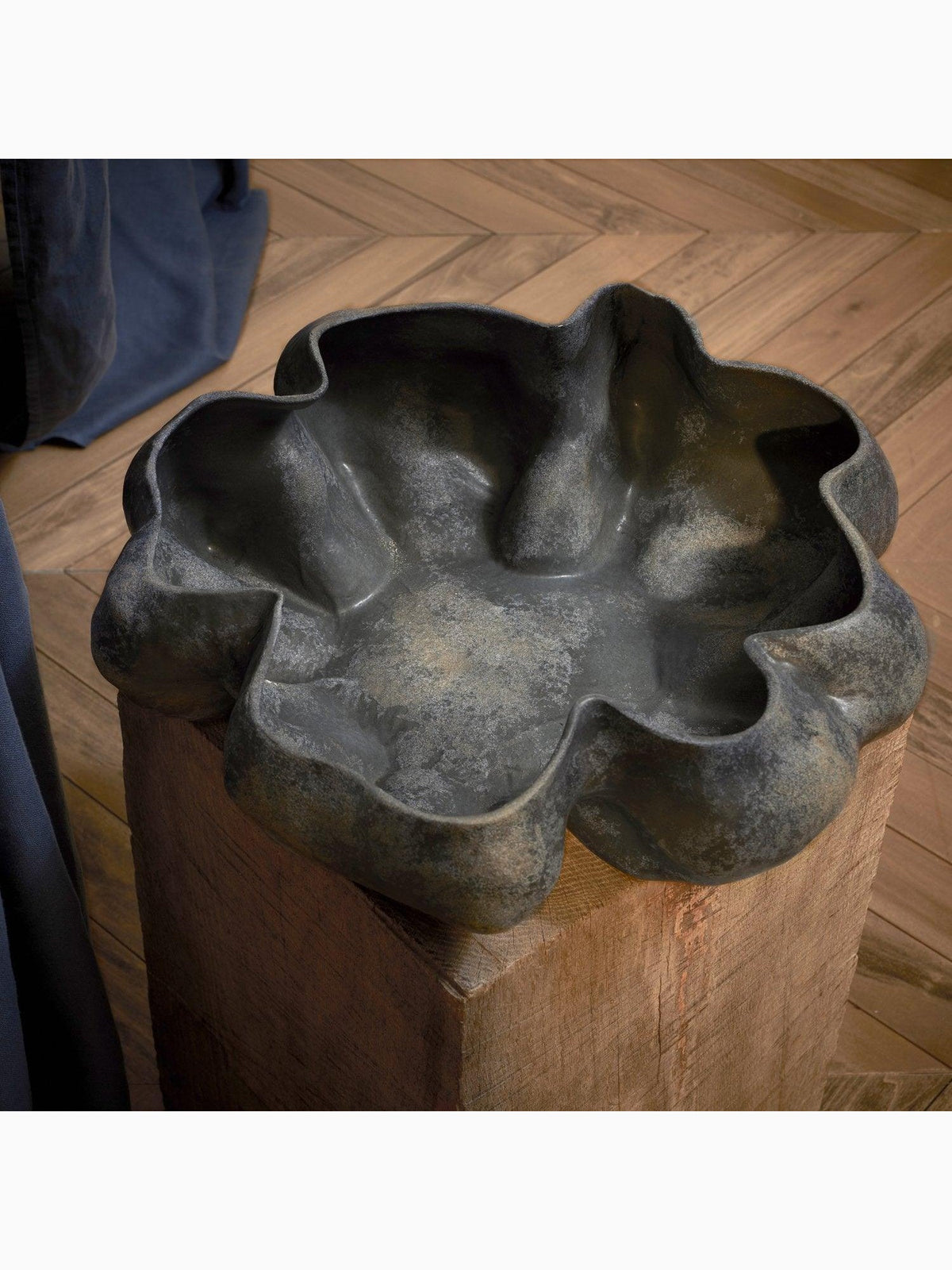 Timna Bowl L, Aged Iron, L'Objet (2)